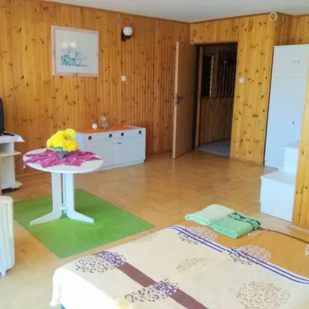 Pensionatas Bed & Breakfast