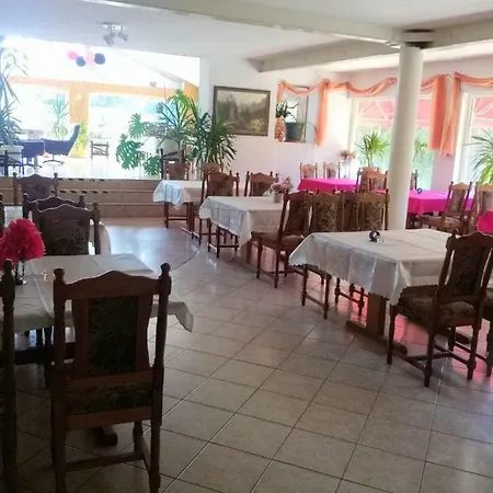 Bed & Breakfast Pensionatas *